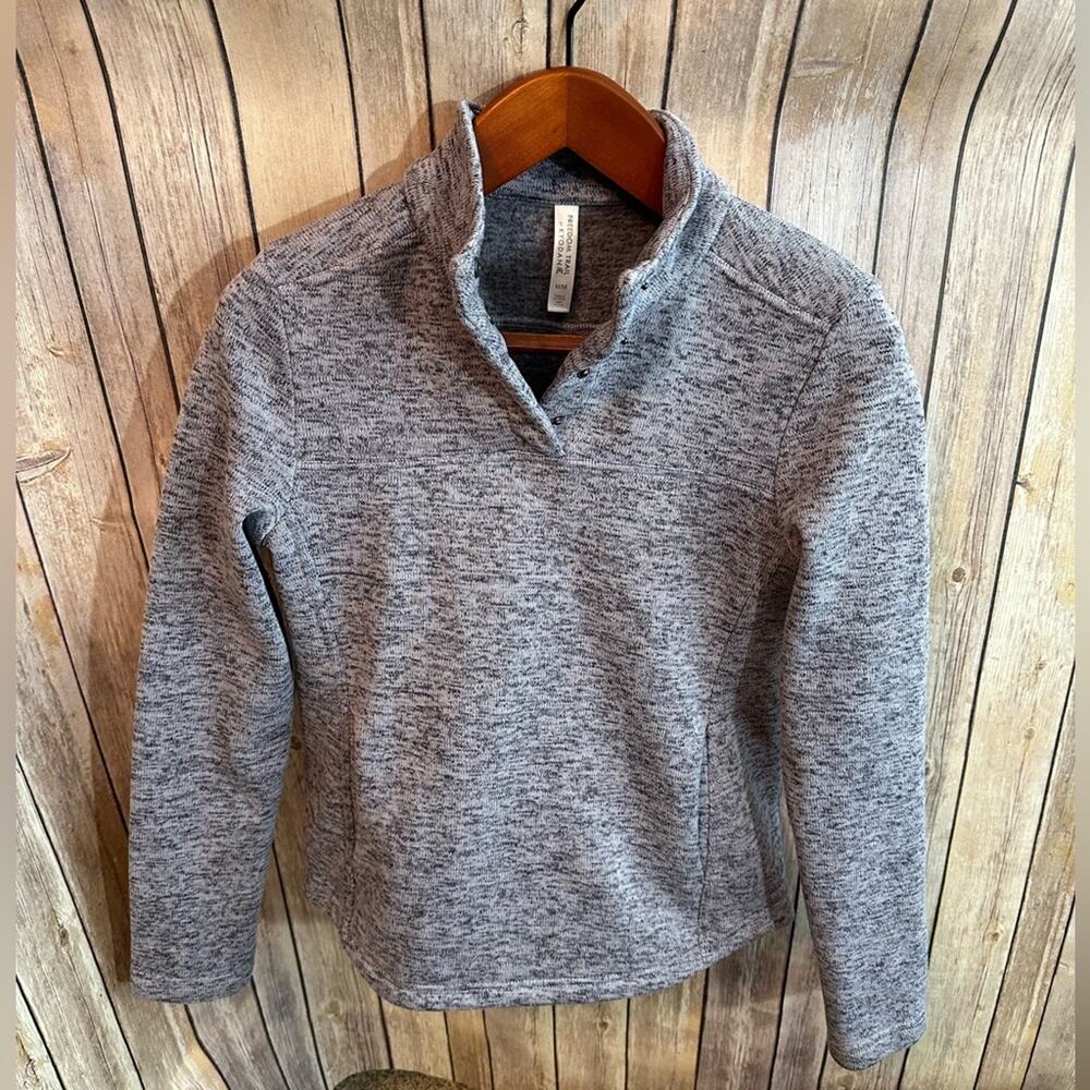 Koyodan Sweater, purple/grey, size medium, front kangaroo pockets, EUC